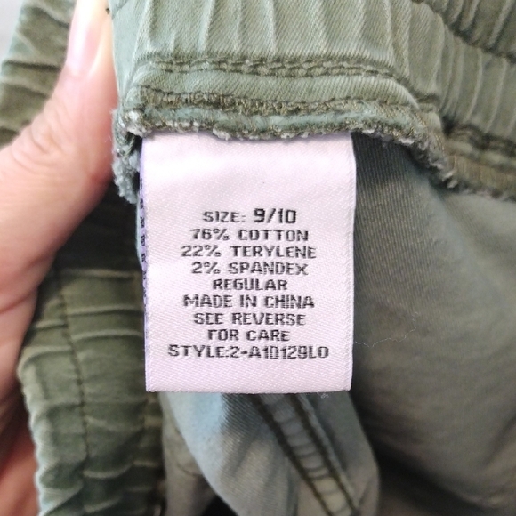 Green Cargo Pants - Picture 6 of 10